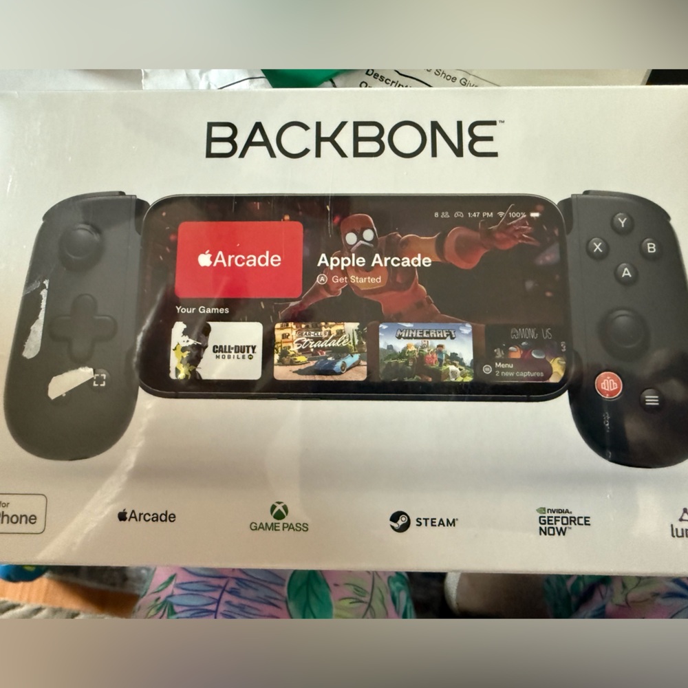 BACKBONE FOR Xbox hand held controller.
